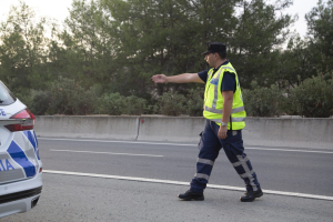 Χίος: Χωρίς δίπλωμα οδηγούσε 24χρονος – Είχε αφαιρεθεί για άλλη παράβαση του ΚΟΚ