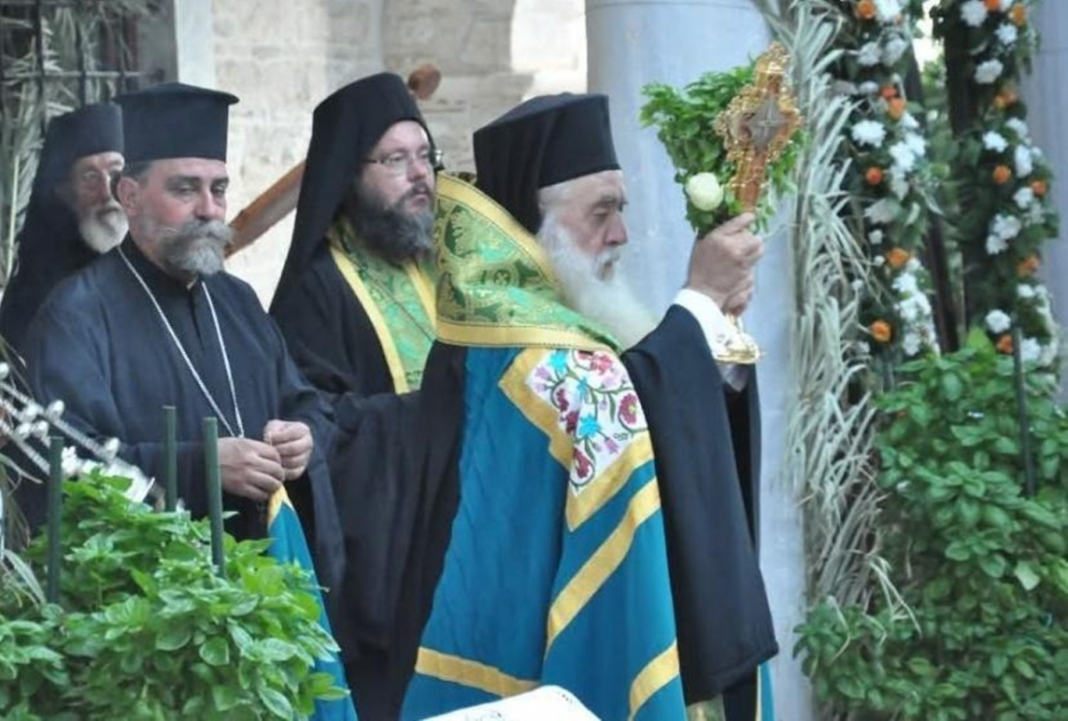 Η Σάμος εόρτασε την Παγκόσμια Ύψωση του Τιμίου και Ζωοποιού Σταυρού