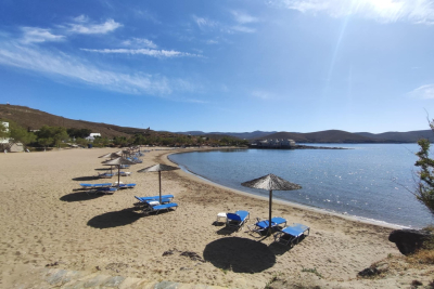 Καλοκαίρι με μαγευτικές βουτιές στα πεντακάθαρα και κρυστάλλινα νερά των Ψαρών