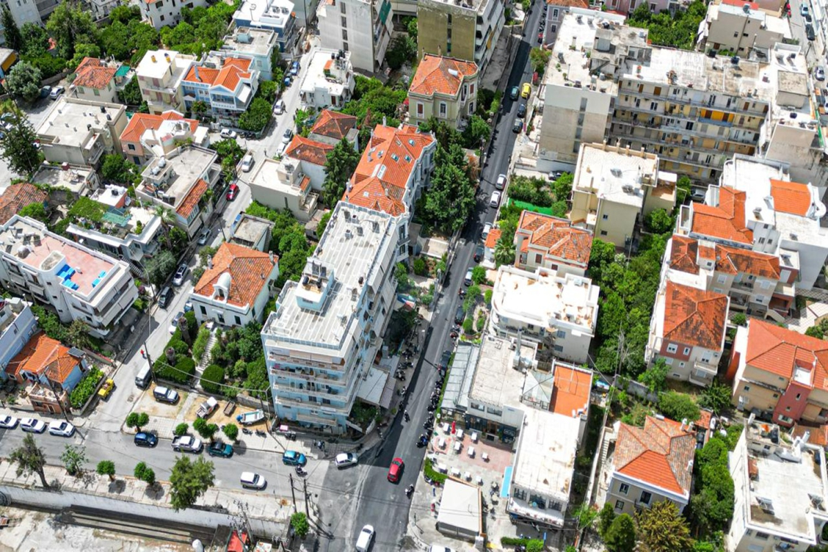 Δημοπράτηση έργου ασφαλτόστρωσης και συντήρησης οδικού δικτύου από τον Δήμο σε Μυτιλήνη και Πλωμάρι