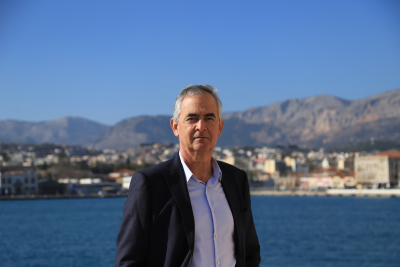 ΧΙΟΣ ΜΠΡΟΣΤΑ πυρά κατά της δημοτικής αρχής για έργα «βιτρίνας»