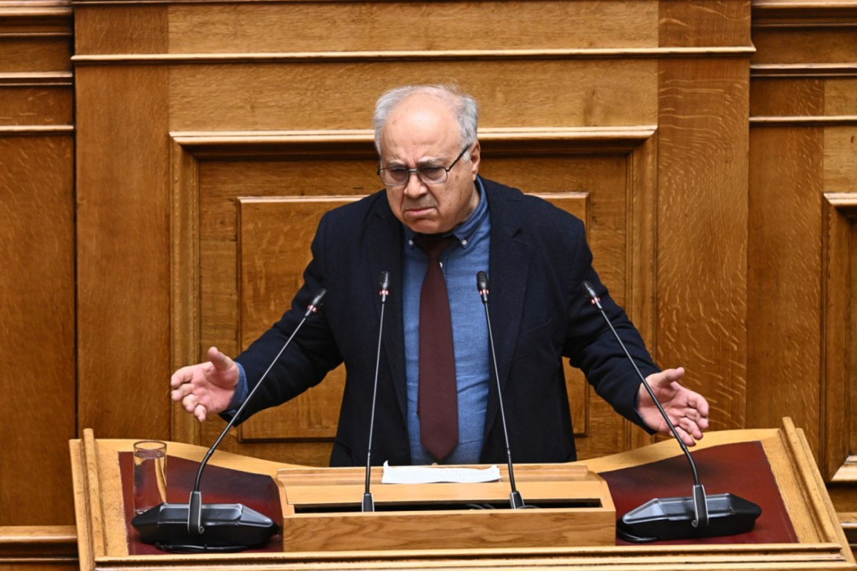 ΠΑΣΟΚ: Άναψαν φωτιές οι δηλώσεις του Παναγιώτη Παρασκευαΐδη – «Ο Δουδωνής δεν έχει ζήσει ούτε μία μέρα στη Μυτιλήνη"