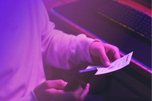 Λέσβος: Έπαιξε... διαδικτυακά και έχασε – Ο 33χρονος που «έπεσε» στη φάκα της Δίωξης