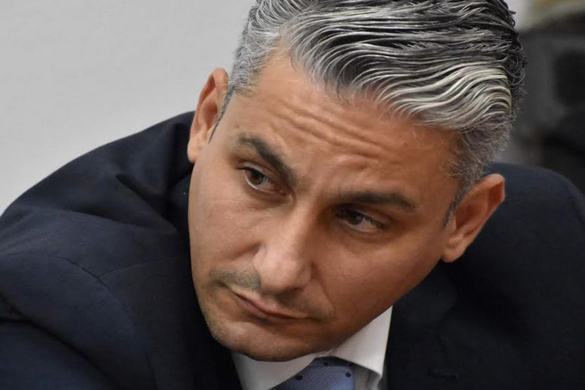 Κουφέλος: «Οι πολίτες βλέπουν», νέα πυρά για τη διαχείριση των εκδηλώσεων