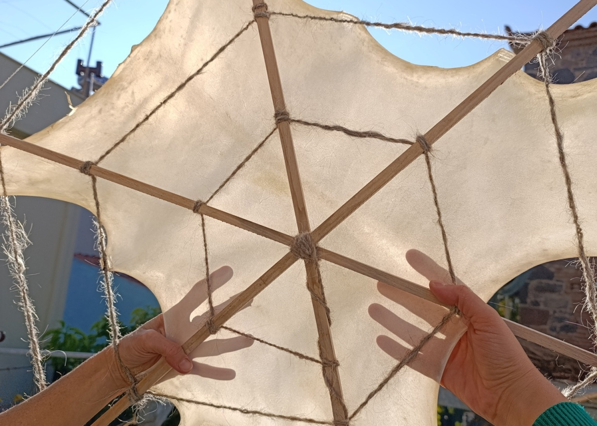 Χαρτογράφηση και Ανάδειξη των Χειροτεχνών της Μυτιλήνης από την ΑΜΚΕ «Επιμηλίδες»