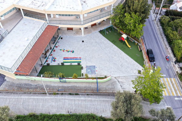 Υπογραφή σύμβασης για τη δημιουργία παιδικής χαράς στο Ειδικό Σχολείο