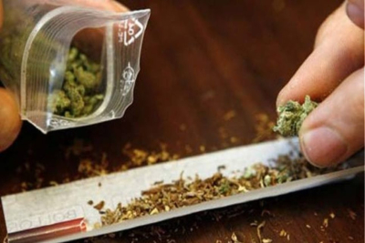 Συνελήφθη νεαρός στη Μυτιλήνη με μικροποσότητα κάνναβης