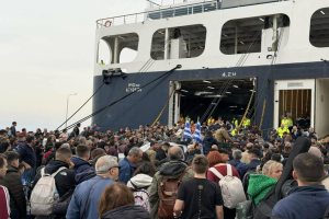 Στο στόχαστρο του ΣΥΡΙΖΑ-ΠΣ η κυβερνητική ολιγωρία στη Λέσβο: «Θύματα του Επιτελικού Κράτους οι κτηνοτρόφοι»