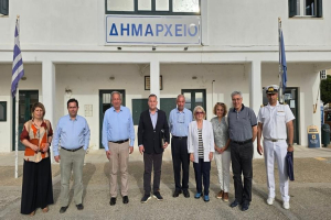 Η Επίσκεψη του Υφυπουργού Ναυτιλίας Γιάννη Παππά στις Οινούσσες